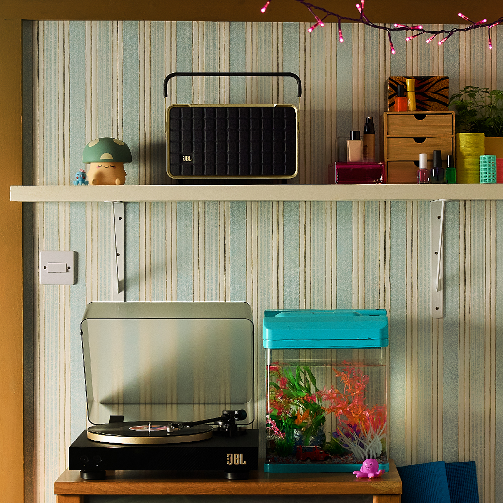 일상 속에서 즐기는 최고의 블루투스 스피커, JBL Authentics 300 소개