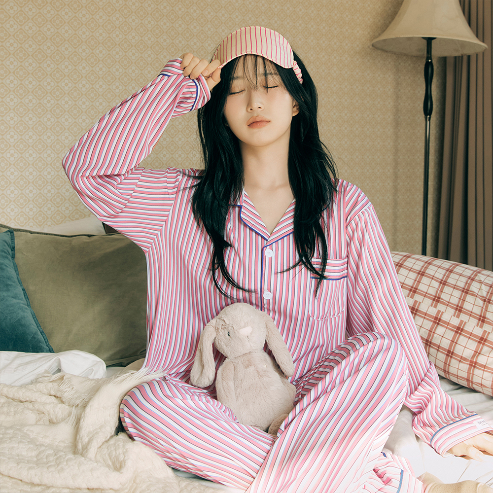 편안한 밤을 위한 실크핏 피오니 긴팔 잠옷 세트, 커플 모두 좋아요!