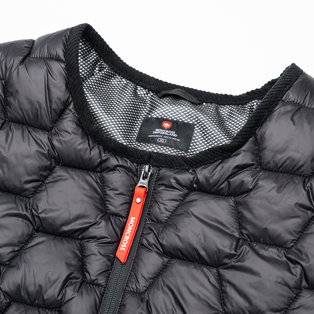 편하게 입기 좋은 몽크로스 테크웨어 자이툰 무브 웰론 패딩점퍼와 반팔점퍼 소개