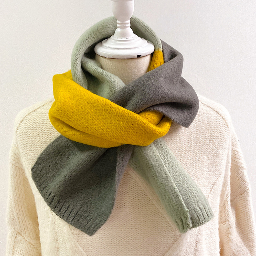 포근하고 귀여운 미니 울 목도리, 캐시미어 배색으로 따뜻하게 연출하세요!