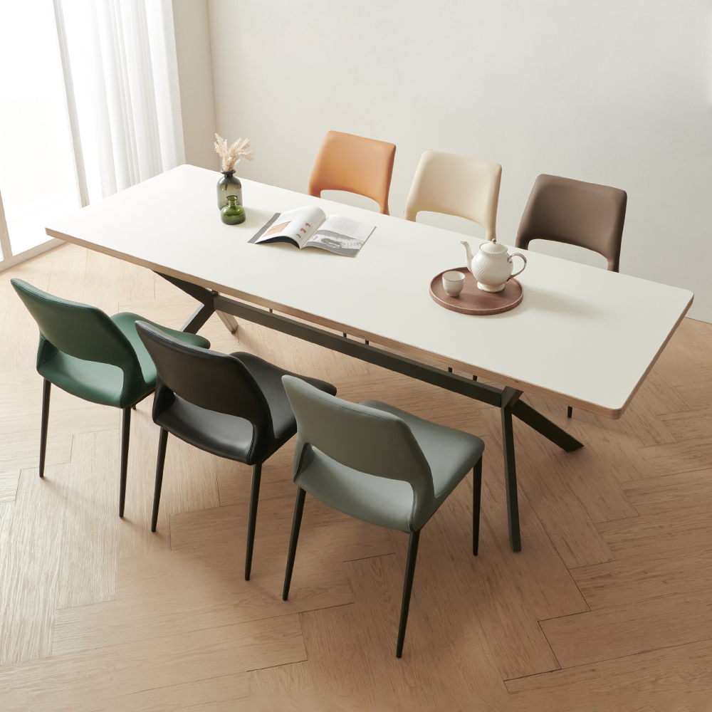 편안하게 앉을 수 있는 아이보리 다이닝체어 추천! 집들이 선물로도 좋아요