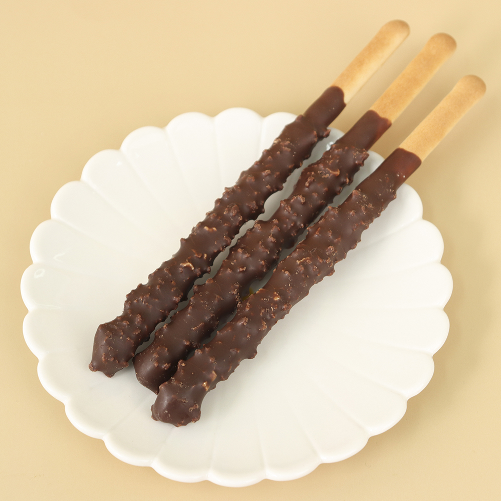 달콤한 간식, 제주 우도땅콩초코스틱과 왕빼빼로를 함께 즐기세요!