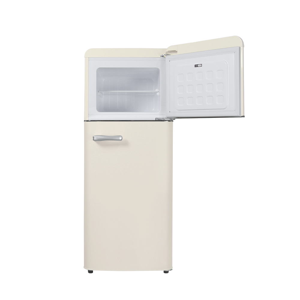 작고 귀여운 냉장고 하나로 공간을 더 넓게! 크림색 미니 냉장고 추천