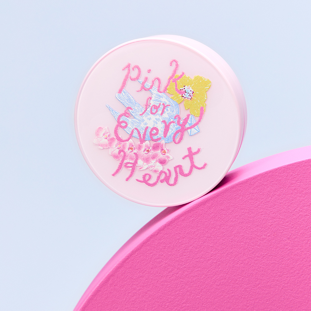 쉽고 빠르게 피부를 밝혀주는 핑크빛 파우더, 지금 바로 만나보세요!