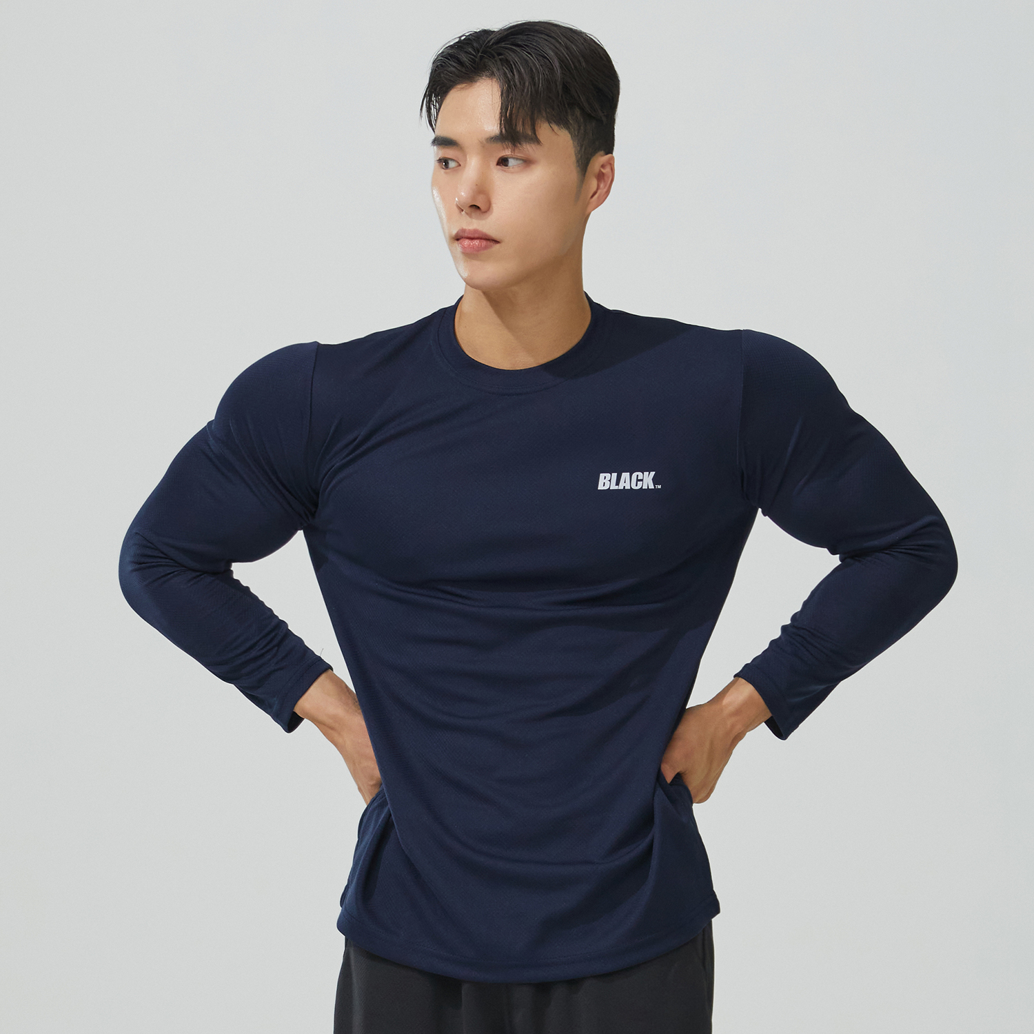 편하게 입기 좋은 남성 헬스 티셔츠, 운동할 때 딱 좋아요!