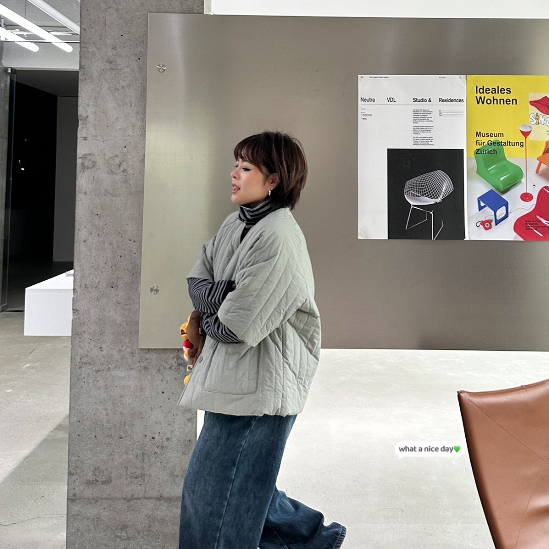 가볍고 따뜻한 반팔 패딩, 여성용 루즈핏 누빔 점퍼 추천!