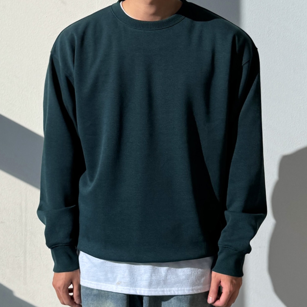 편하게 입기 좋은 남성 오버사이즈 맨투맨, 봄과 가을에 딱이에요!