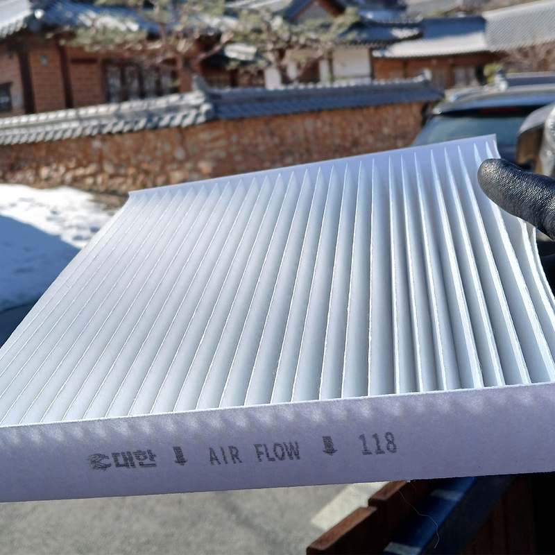 차량 내부 공기 깨끗하게! 초미세먼지 필터로 쾌적한 드라이브 즐기기