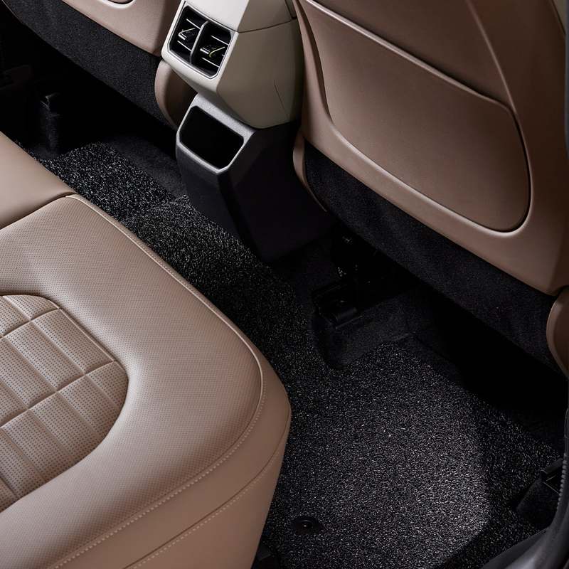 차량 내부를 깔끔하게! 메이튼 코일매트로 안전하고 편리하게 관리하세요