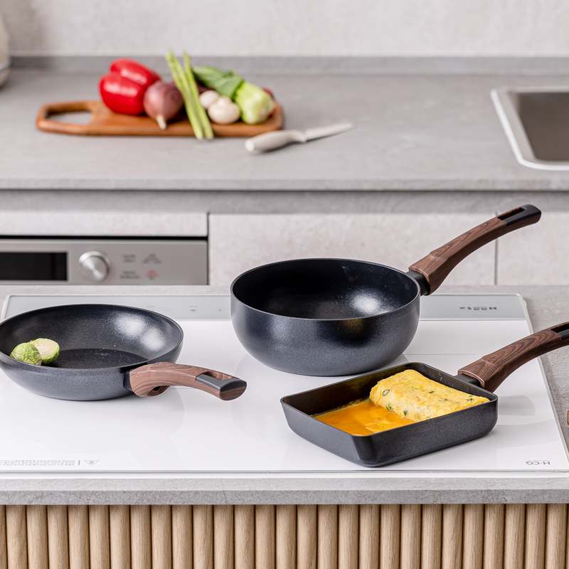 가정에서 간편하게 사용하는 사각 프라이팬 추천, 실바트 까리노 인덕션용 18cm