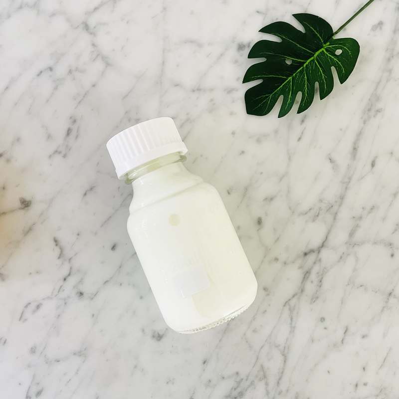 심플한 디자인의 눈금 유리병과 과일청 용기 4개 세트, 집안 분위기를 살려보세요!