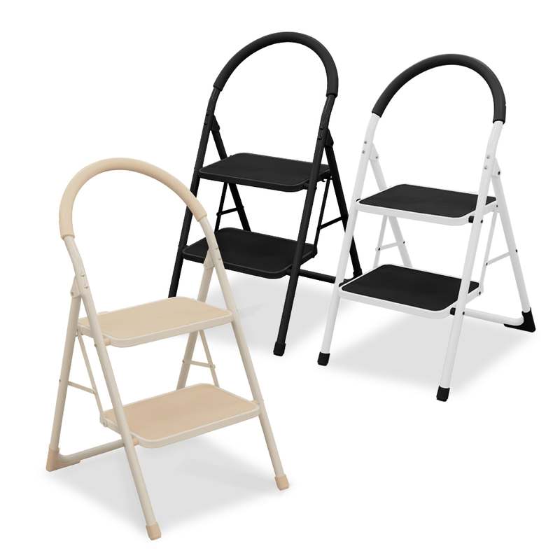 집에서 간편하게 사용하는 접이식 사다리, 안전하고 튼튼한 3단 계단