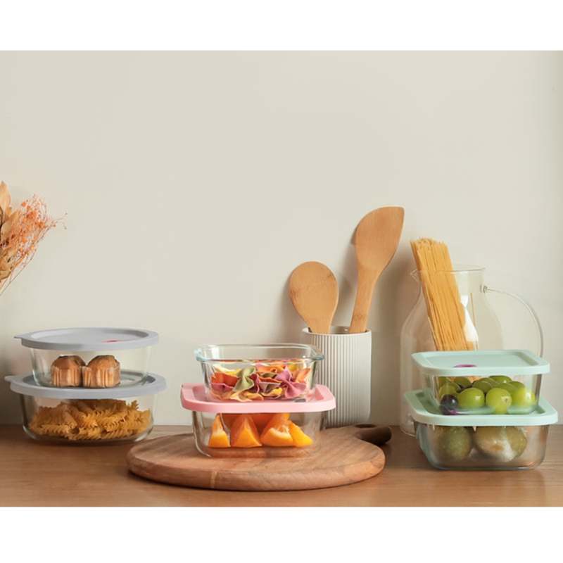 가정에서 활용하기 좋은 냉동보관 유리 용기, 전자레인지와 오븐도 OK!