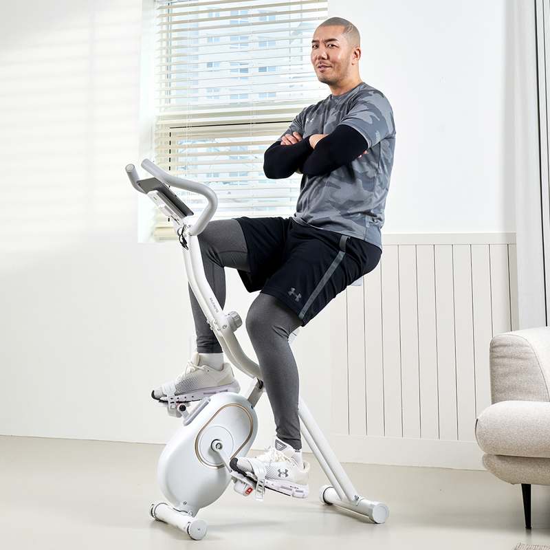 집에서 간편하게 운동하는 방법! 접이식 실내자전거 추천