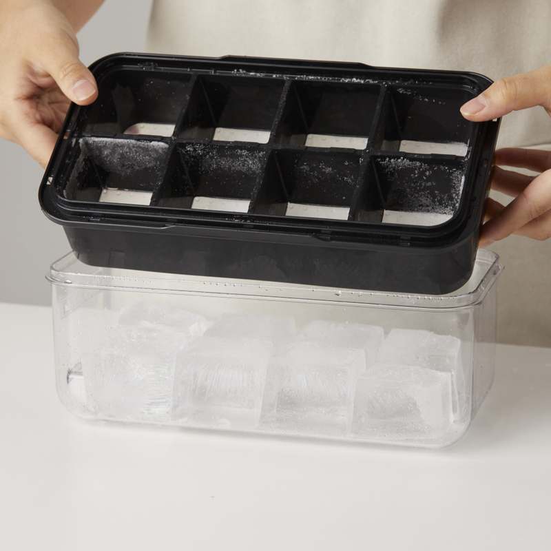 쉽고 편하게 얼음 만들기! 자이언트푸쉬 실리콘 얼음트레이 추천