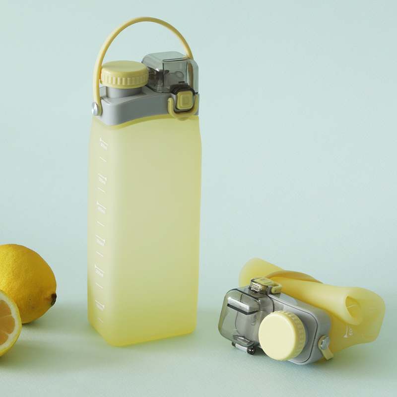 가볍고 접이식인 러닝 텀블러, 실용적이면서 세련된 물통 추천