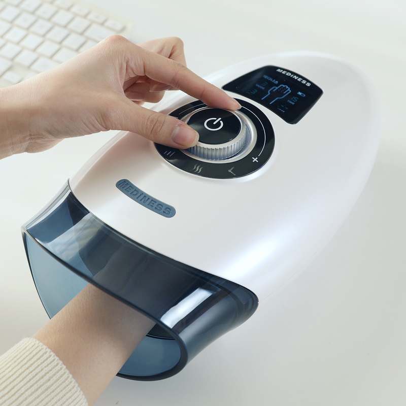 손과 손목을 편안하게! 집에서 간편하게 사용하는 손마사지기 추천