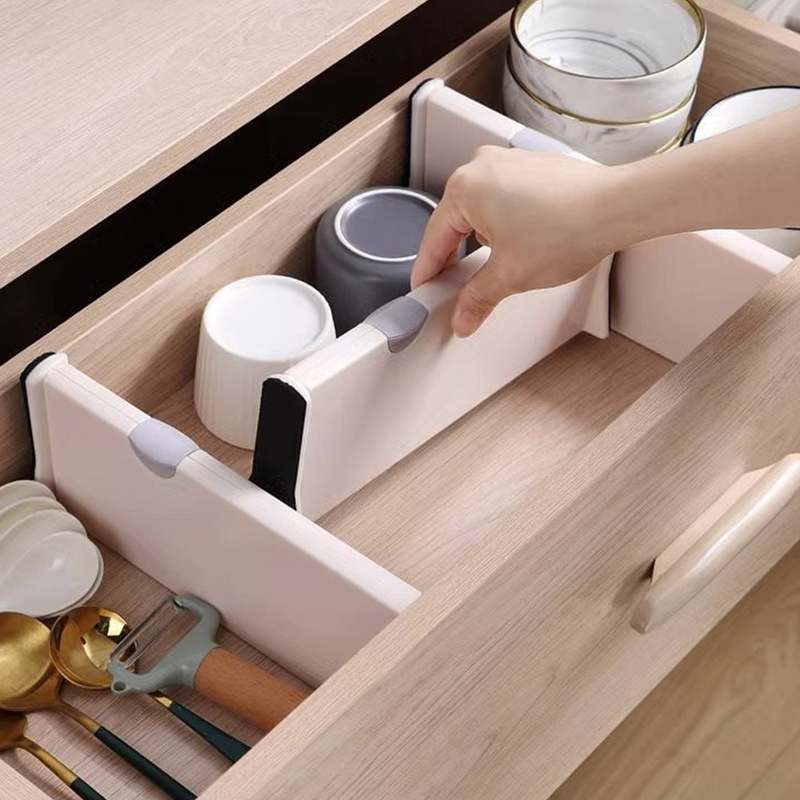 옷장 정리, 이 작은 수납칸막이 하나면 깔끔하게 해결돼요!