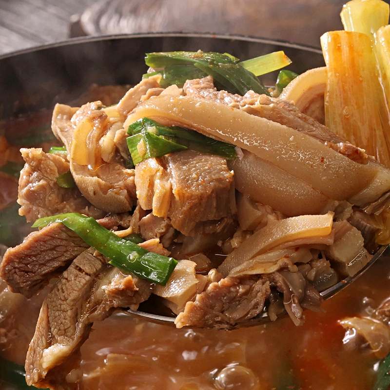 몸보신에 딱 좋은 흑염소탕, 집에서 간편하게 즐기기!