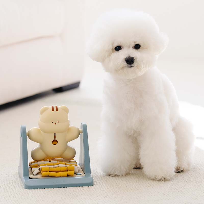 작은 강아지의 분리불안을 달래주는 노즈워크 장난감 추천