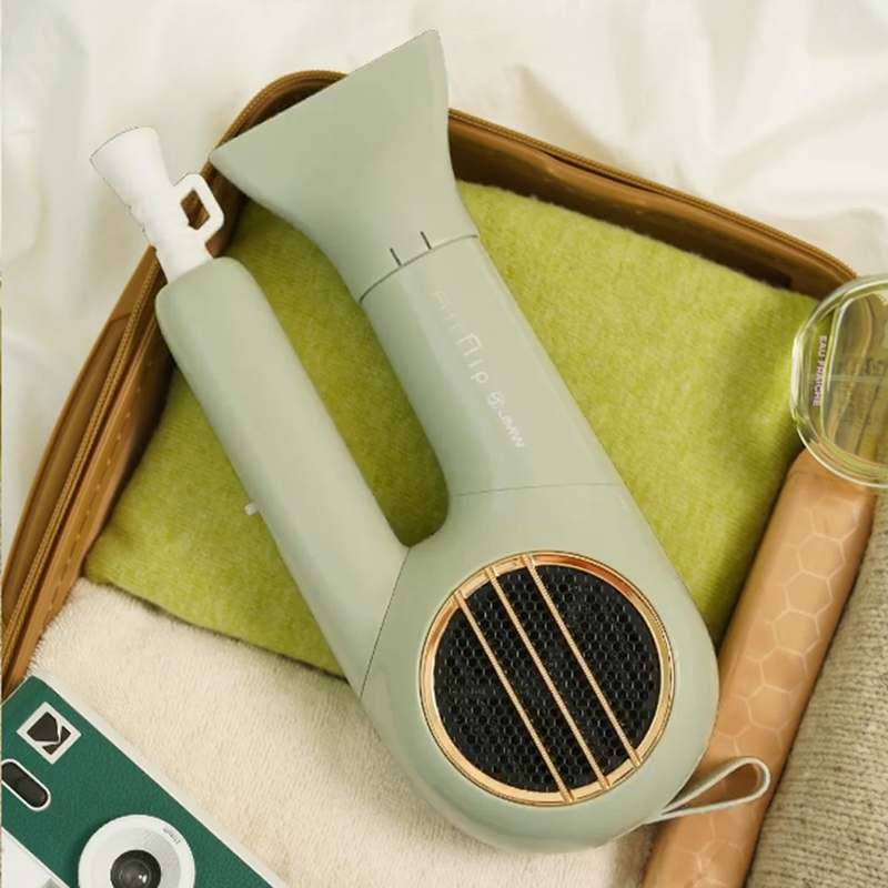 쉽고 빠르게 머리 스타일링! 접이식 헤어 드라이기 추천