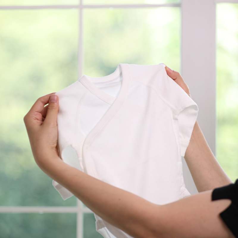 흰 옷도 걱정 없이 세탁하는 방법, 이염 방지 시트 추천!