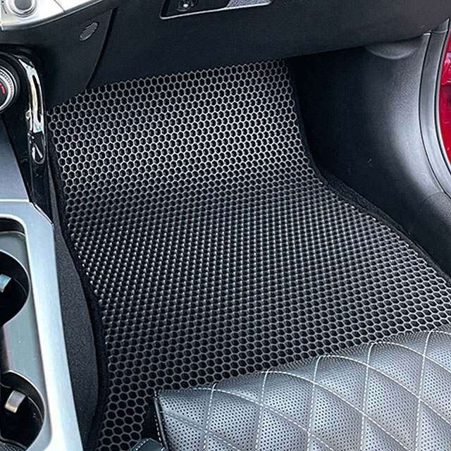 차량 내부를 깔끔하게 유지하는 가온 벌집 이중 카매트 추천!