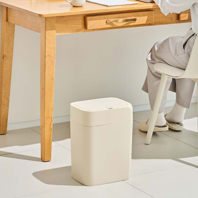집안 청소가 훨씬 쉬워지는 스마트 센서 휴지통 추천!