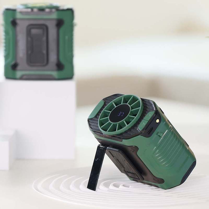 휴대하기 편한 손풍기와 옷걸이 세트, 실속 있는 선택!