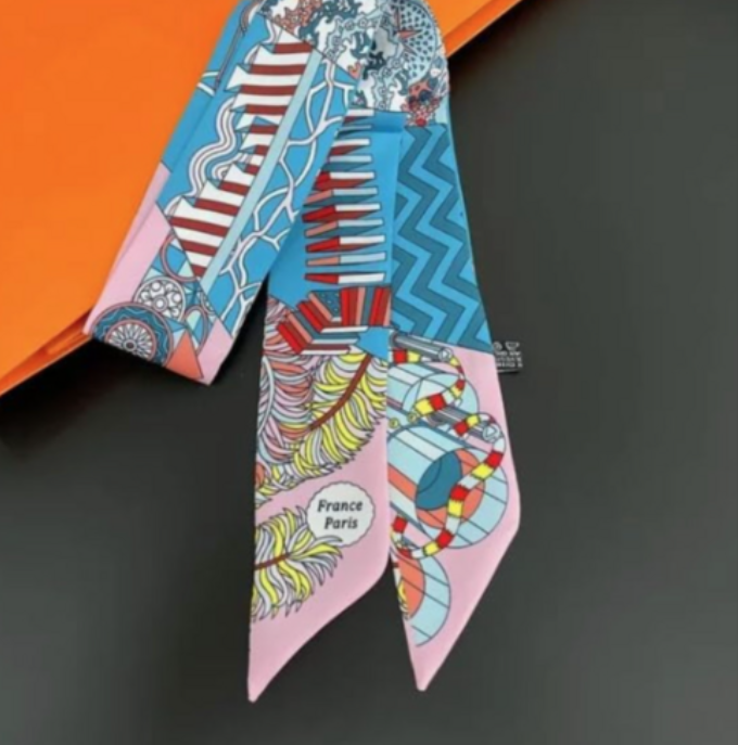 작은 가방 하나로 스타일 업! 올리비아뉴욕 명품 쁘띠 가방 추천