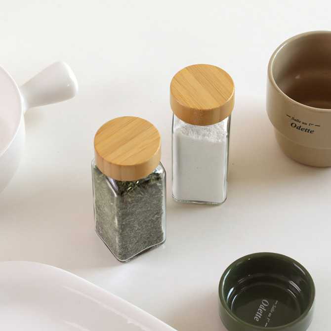 향신료와 원두, 말린차 보관에 딱 좋은 유리 캐니스터 세트