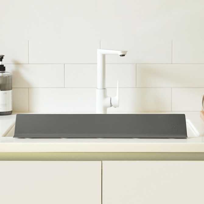 쉽고 깔끔하게 싱크대 물막이 처마를 설치하는 방법