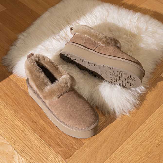 겨울철 따뜻하고 스타일리시하게! 어그 여성 첼시 부츠 추천