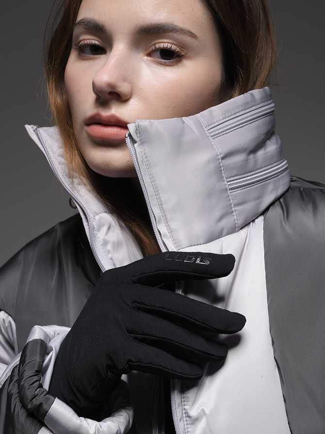 편하게 착용하는 스키와 보드용 이너 장갑, 루디스 베이직 LGU4733 소개