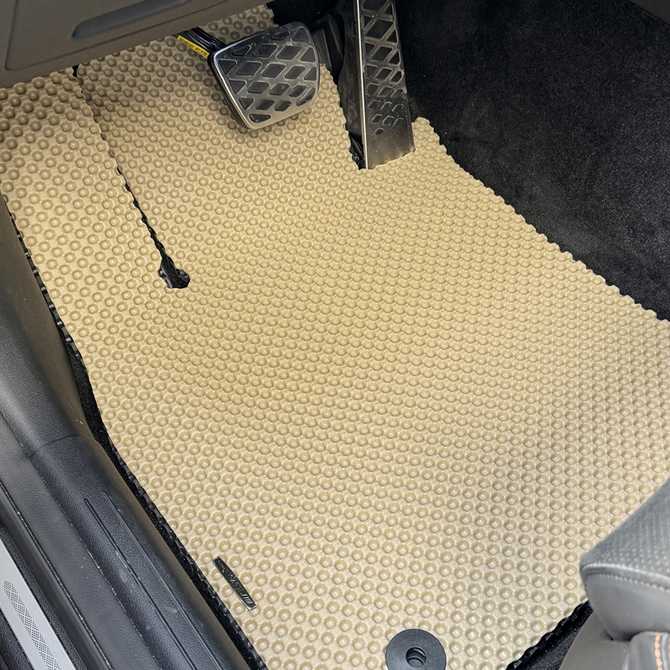 가성비 좋은 자동차 매트, 더존 엠보싱 카매트 한 번 살펴보세요