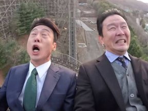 [셀럽소식] # 이윤석, 놀이기구 타다 가발 벗기고 정체 공개… 유튜브 ‘윤형빈의 원펀맨’ 2023년 영상 화제