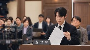 [셀럽소식] # 유연석, SBS ‘신이랑 법률사무소’서 귀신 보는 변호사로 변신… 3월 2주 차 TV 드라마 1위 기록