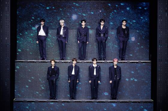 [셀럽소식] 제로베이스원, 2년 6개월 여정 마무리 콘서트로 눈물의 작별 인사