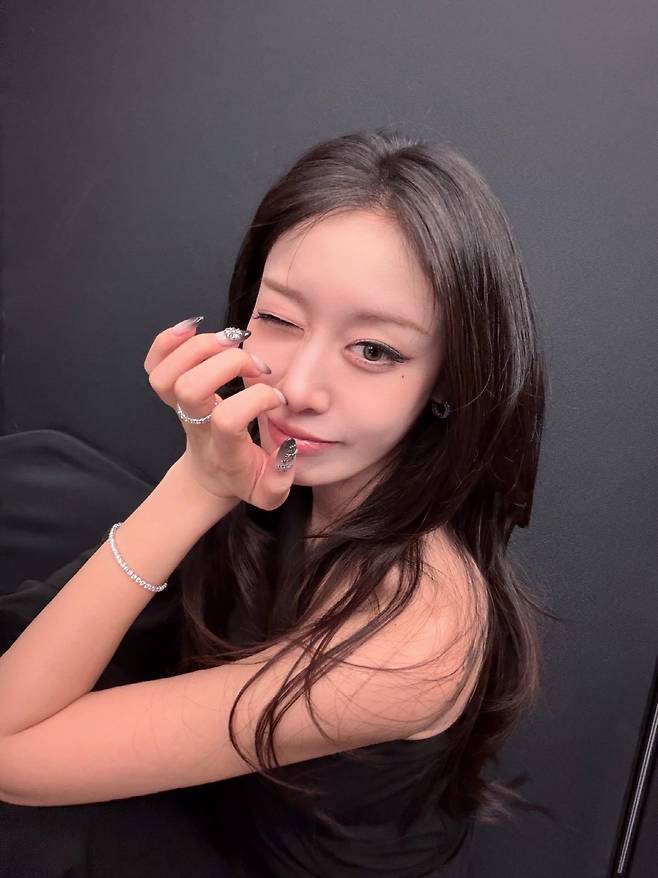 [셀럽소식] 지연, 3주 만에 근황 공개하며 변치 않는 미모 과시