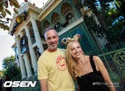 이혼 난무하는 연예계서 23년 장수 '잉꼬부부'..비결은 "화장실" 보도 화면 캡처