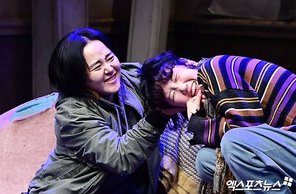 문근영, 희귀병 완치 후…탈색모+욕설 확 달라졌다 "'오펀스' 어떻게든 해내고파" 보도 화면 캡처