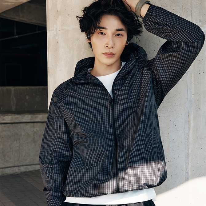 가볍고 편하게 입기 좋은 패커블 윈드브레이커, 한번 살펴보세요