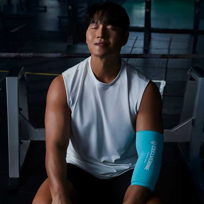 운동 후 무릎과 팔꿈치에 냉찜질팩 사용, 효과 있을까?