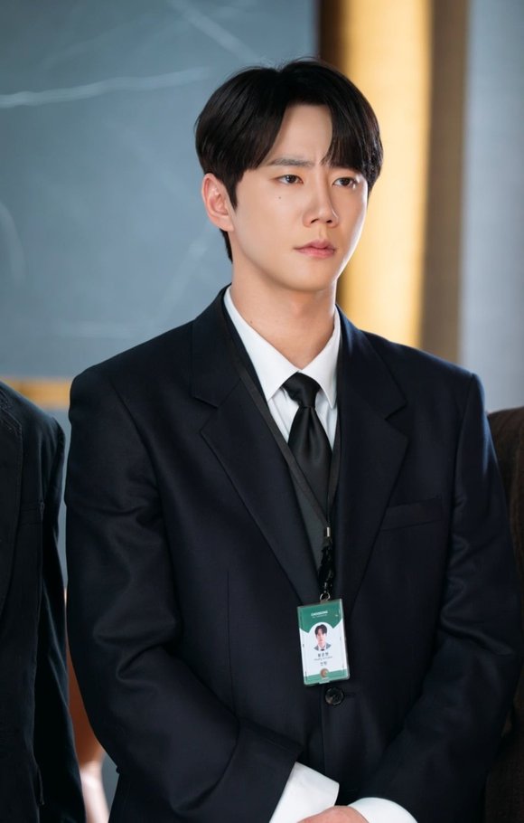 [실검인기] 신입사원 강회장 이준영