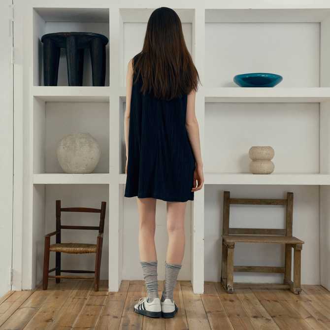 편하게 입기 좋은 플리츠 미니 원피스, 어떤 점이 좋을까?