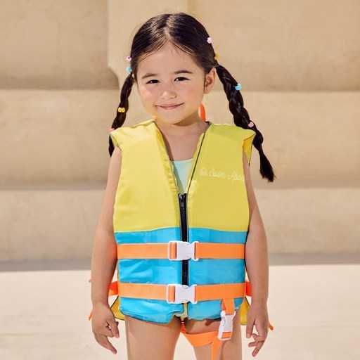 아이 안전과 활동성을 모두 고려하는 어린이 수영조끼 선택 가이드 1
